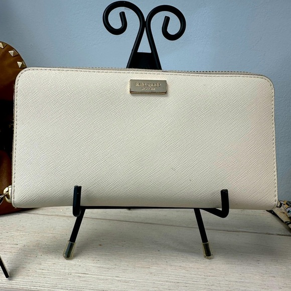 Kate Spade New York Cream Saffiano Leather Zip-Around Wallet - Picture 1 of 9
